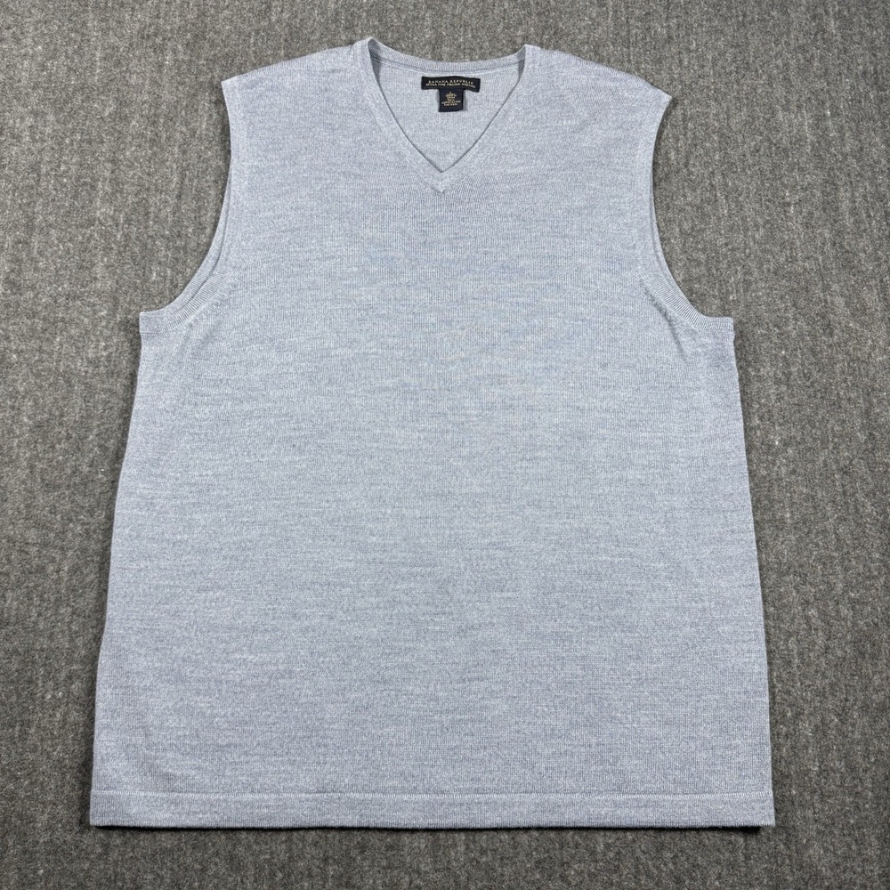 Banana Republic Men's L 100% Merino Wool Sweater Vest V-Neck Light Blue